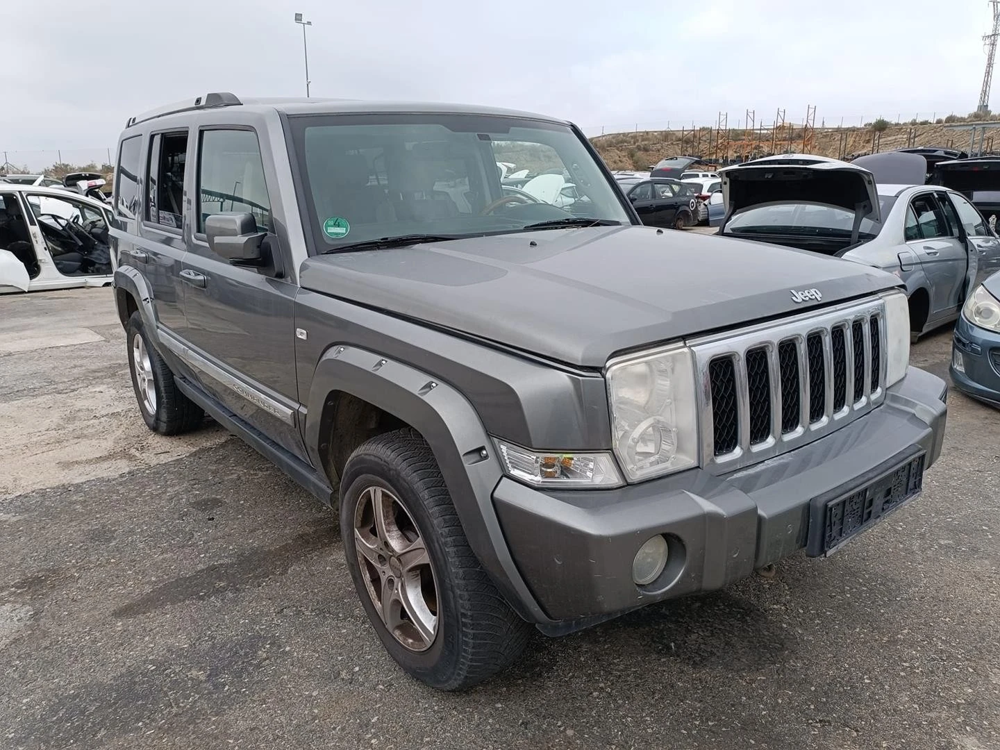 FECHADURA DE PORTA MALA JEEP GRAND CHEROKEE III