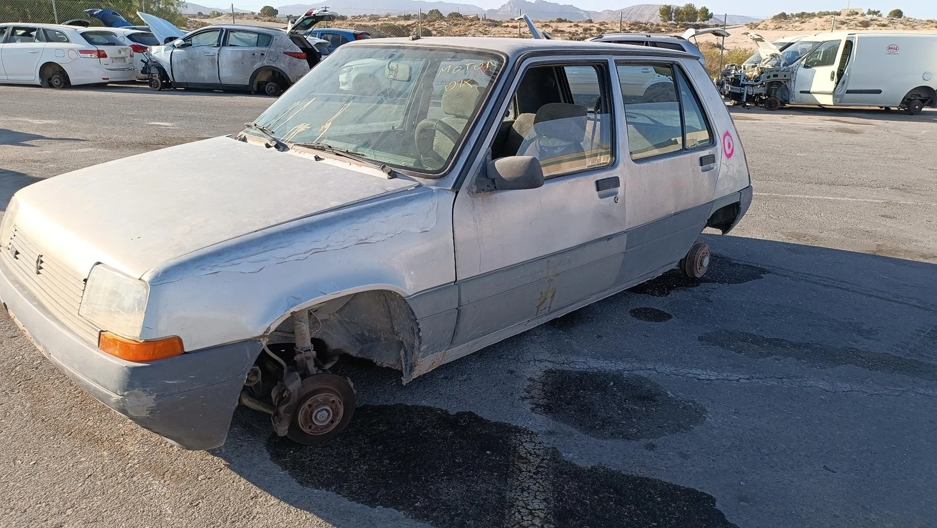 CORPO DE BORBOLETAS RENAULT SUPER 5