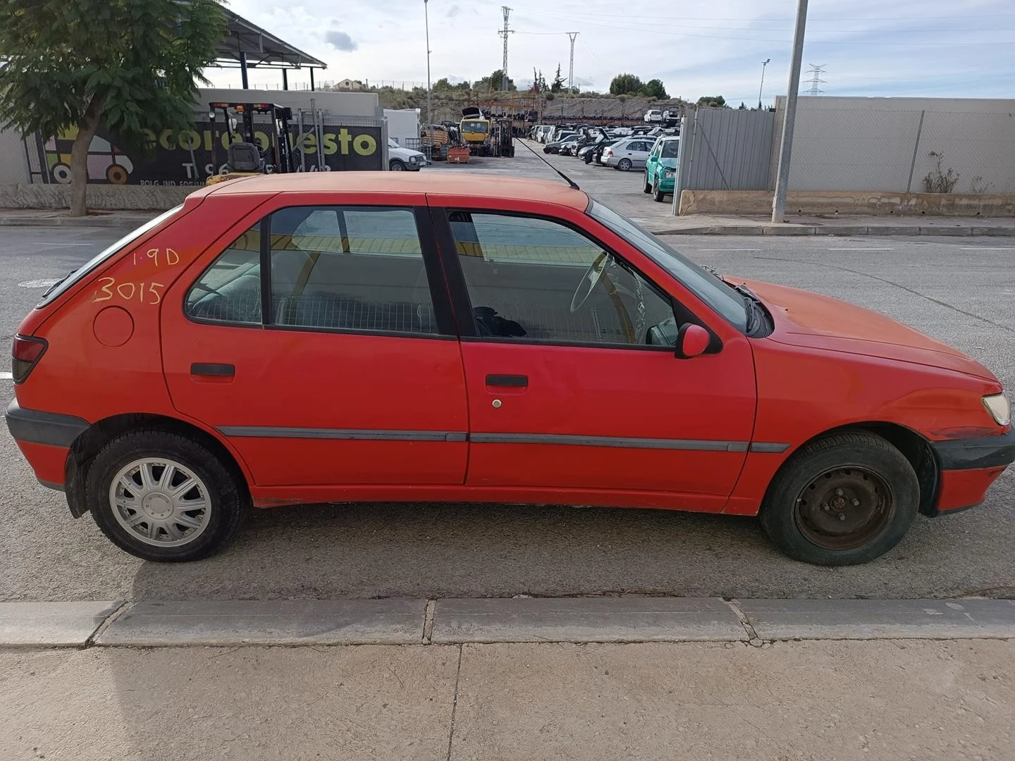 PORTA FRENTE DIREITA PEUGEOT 306