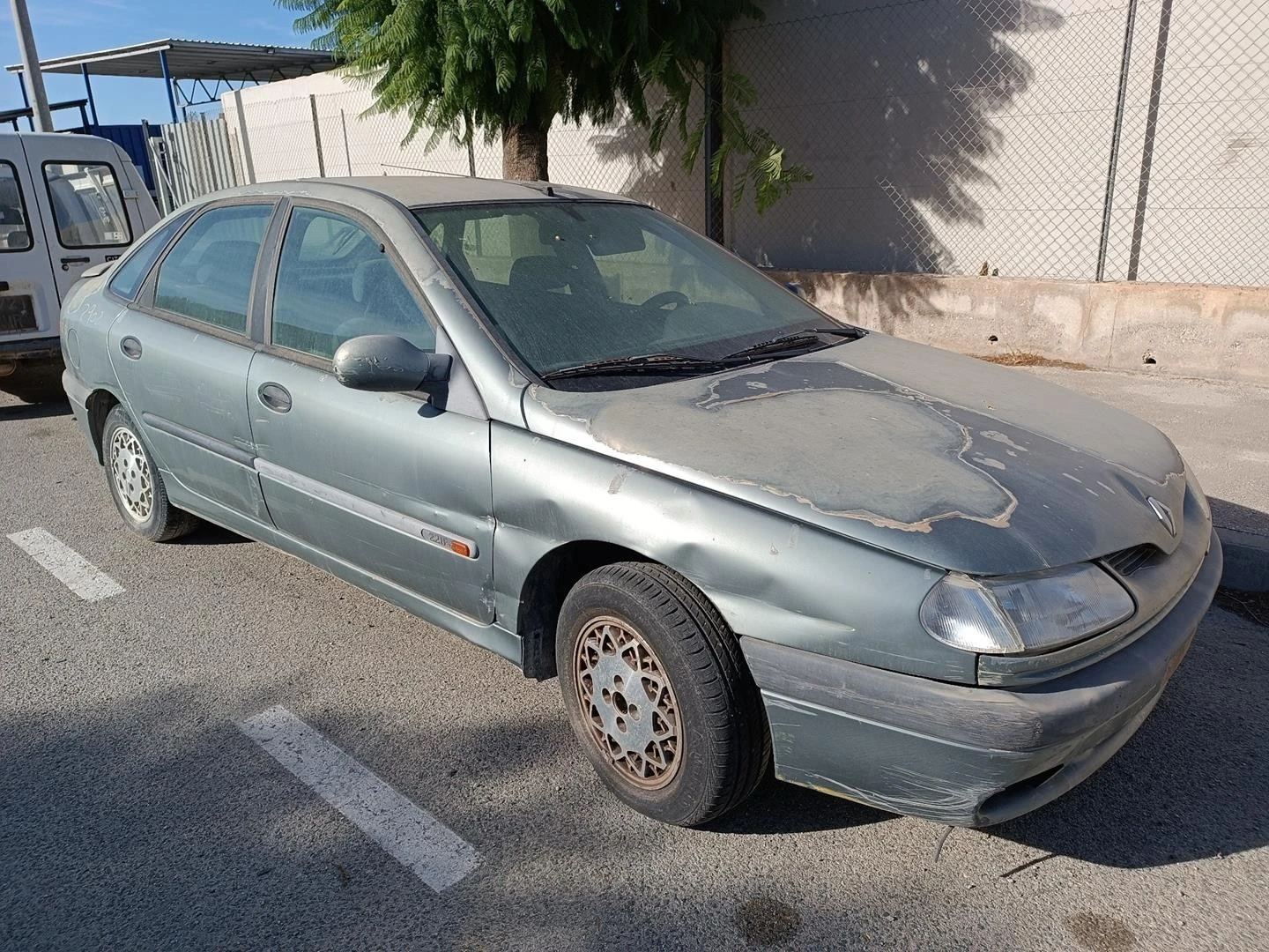 FECHADURA PORTA TRASEIRA ESQUERDA RENAULT LAGUNA I