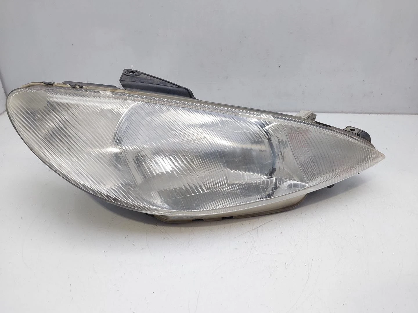 FAROL DIREITO PEUGEOT 206 FASTBACK