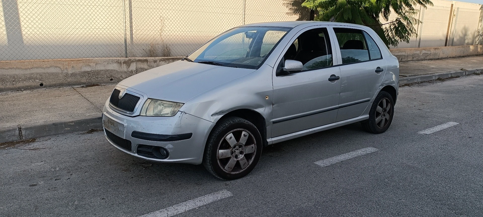 CONDENSADOR DE RADIADOR DE AR CONDICIONADO SKODA FABIA I