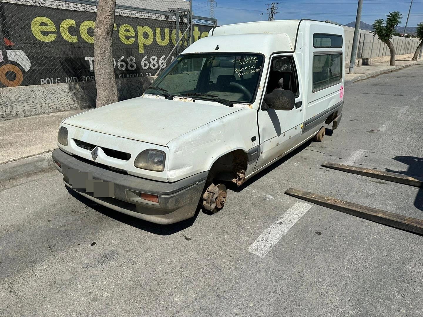 CONDENSADOR DE RADIADOR DE AR CONDICIONADO RENAULT EXPRESS FURGÓN