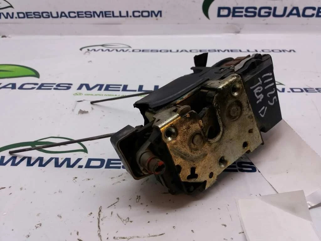 FECHADURA PORTA TRASEIRA DIREITA PEUGEOT 406