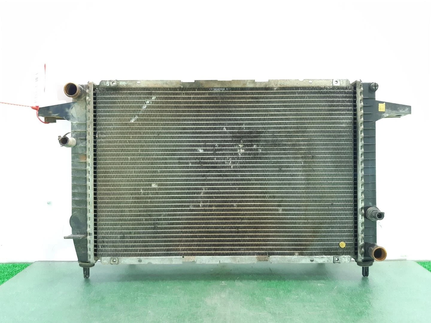 CONDENSADOR DE RADIADOR DE AR CONDICIONADO FORD SCORPIO I