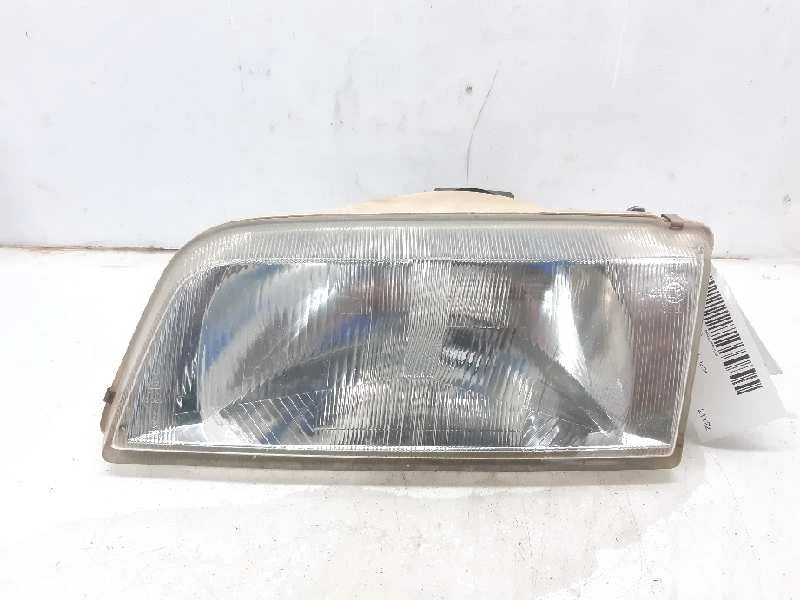 FAROL ESQUERDO CITROЁN ZX