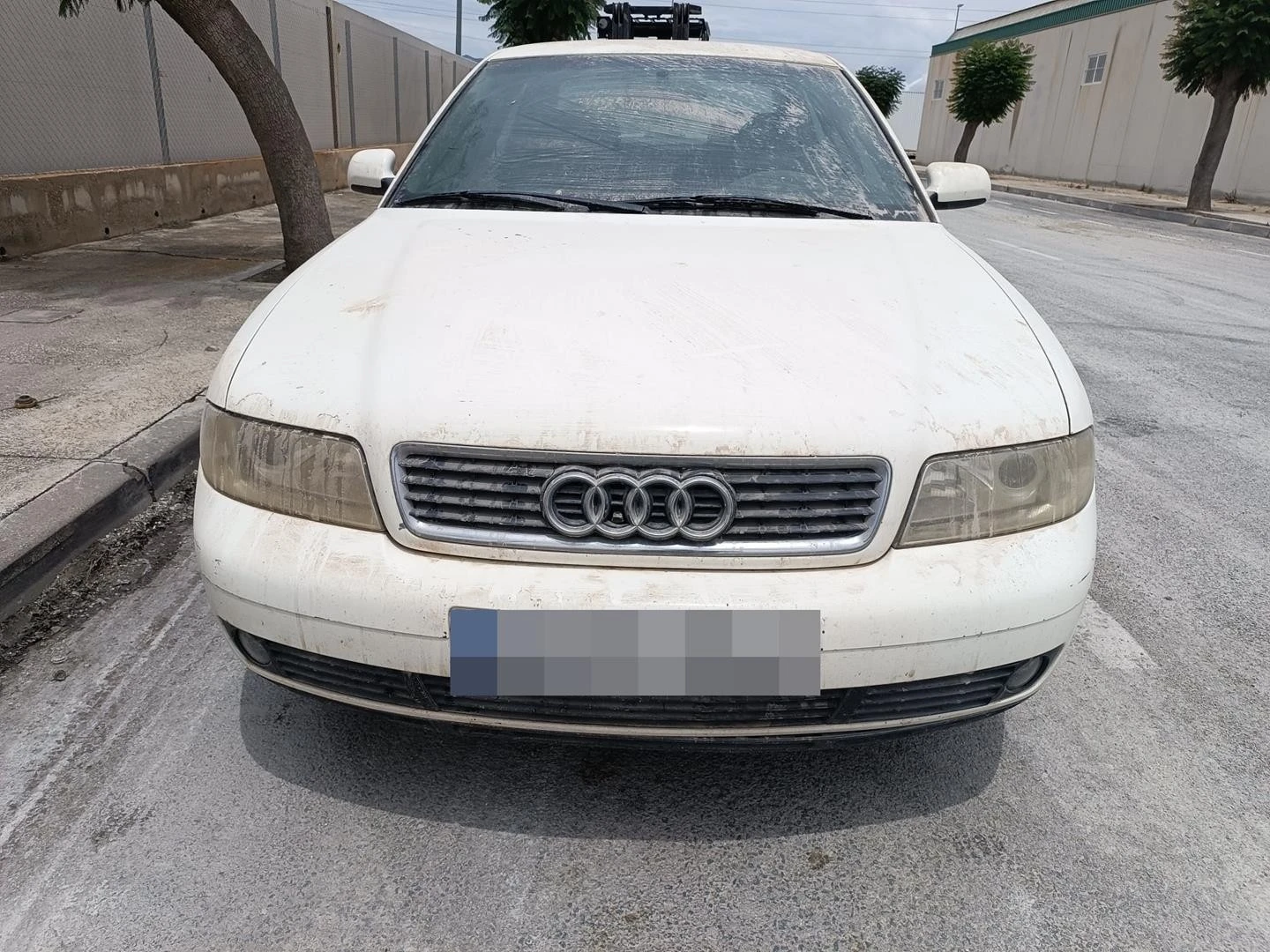 PÁRA-CHOQUES DIANTEIRO AUDI A4 AVANT