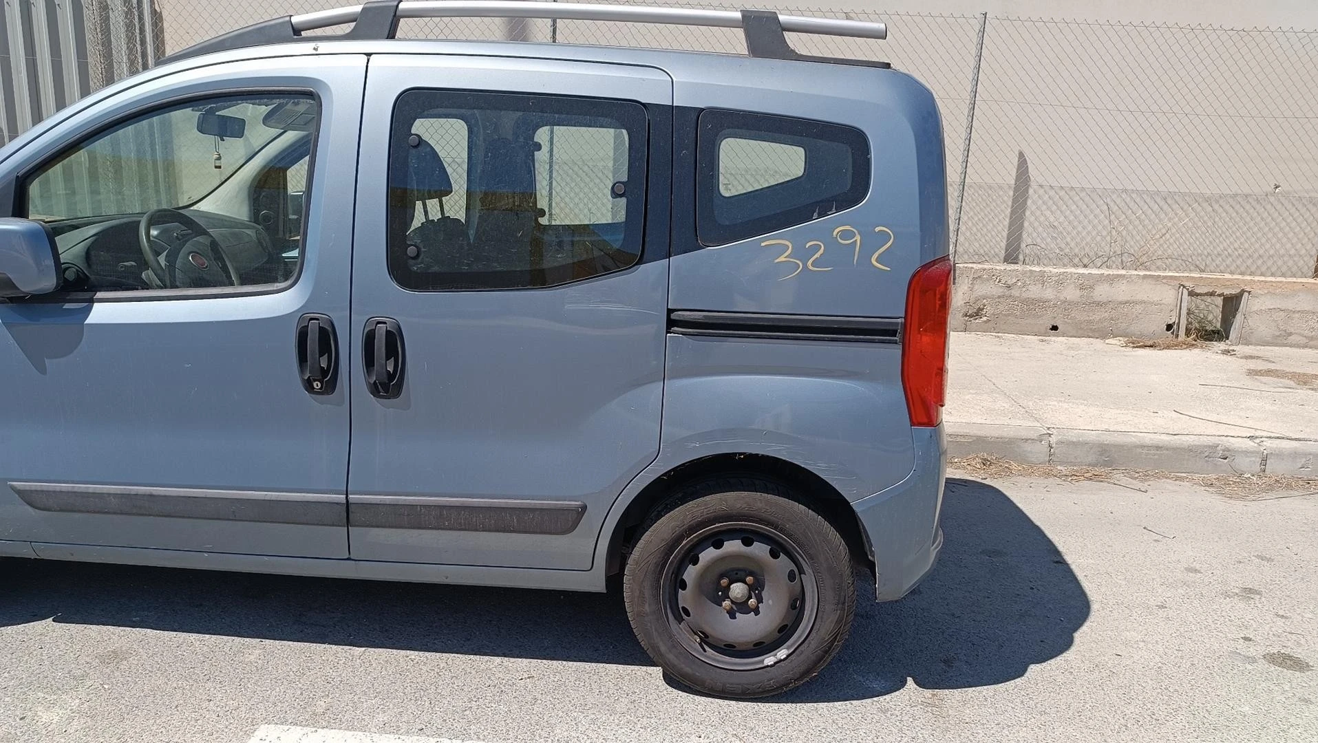 ELEVADOR TRASEIRO ESQUERDO FIAT FIORINO FURGÓNRANCHERA FAMILIAR