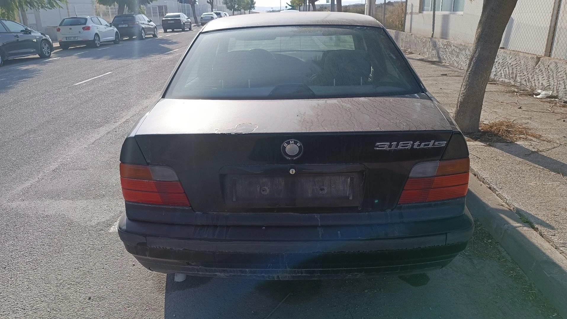 MALA TRASEIRA BMW 3