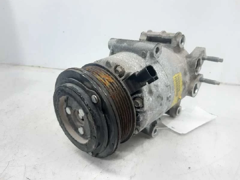 COMPRESSOR DE AR CONDICIONADO FORD FIESTA VI