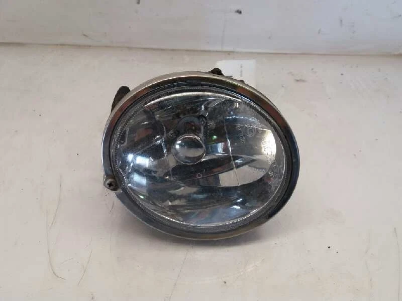 FAROL DE NEVOEIRO ESQUERDO HYUNDAI H-1 STAREX LIMUSINA