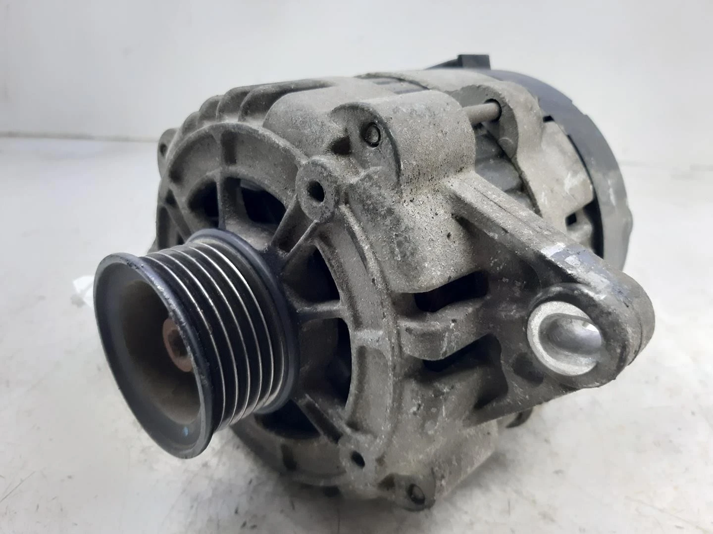 ALTERNADOR CHEVROLET NUBIRA SEDÁN