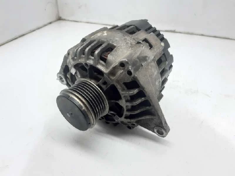 ALTERNADOR RENAULT MEGANE I