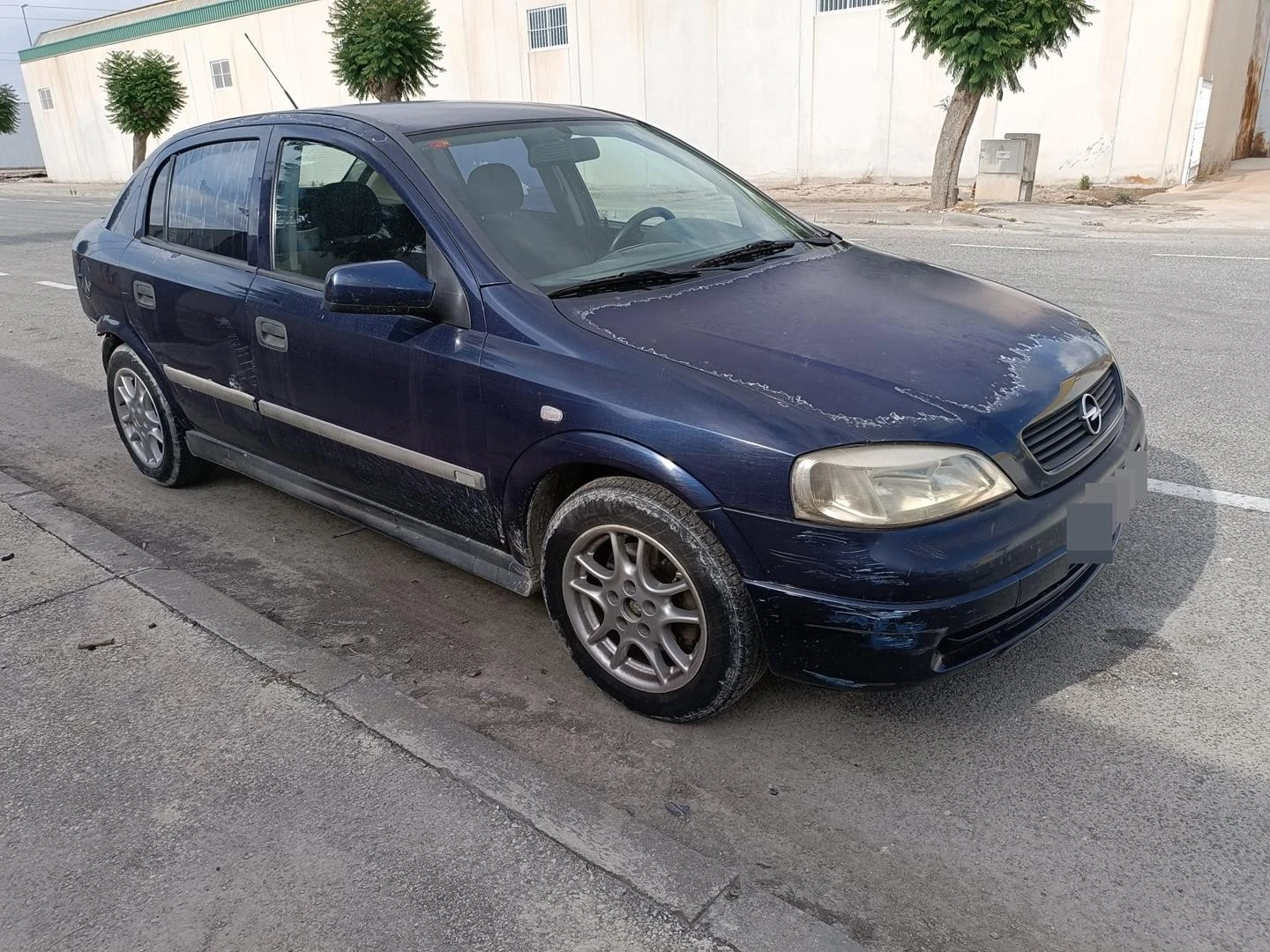 GUARDA-LAMAS FRENTE DIREITO OPEL ASTRA G FASTBACK