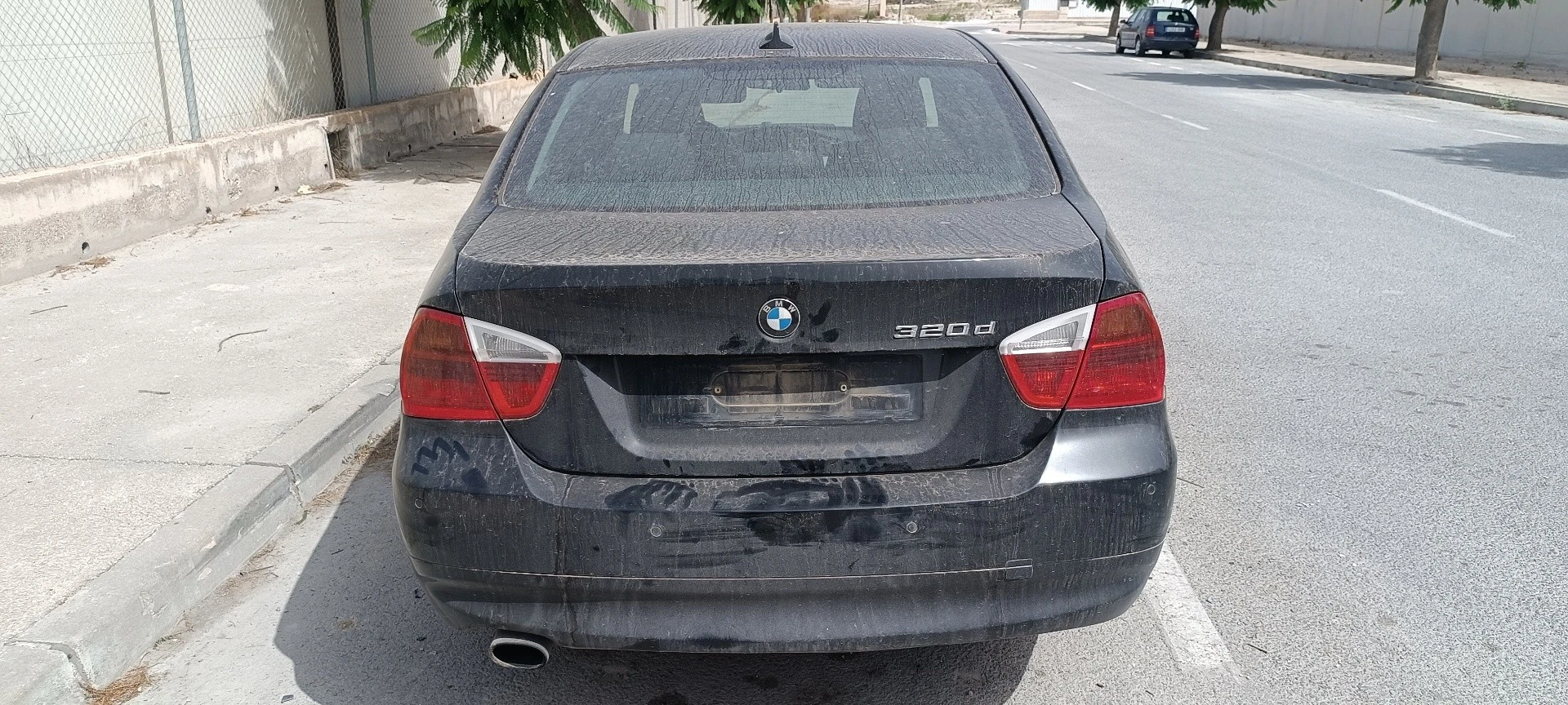 MALA TRASEIRA BMW 3