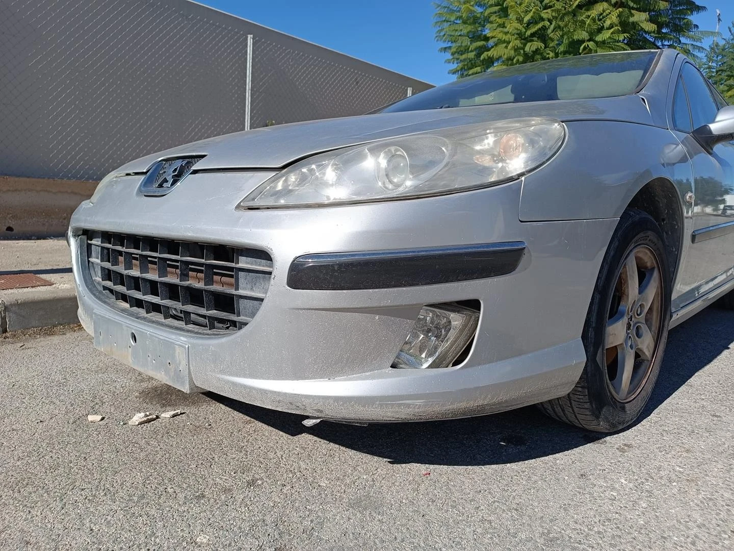 PARA-CHOQUES TRASEIRO PEUGEOT 407