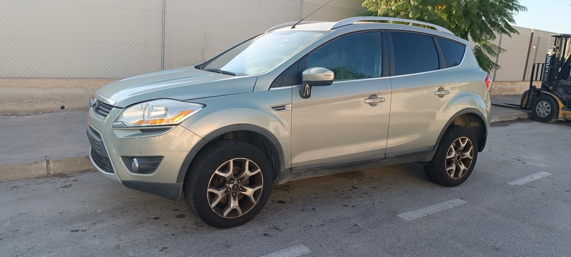 CORPO DE BORBOLETAS FORD KUGA I