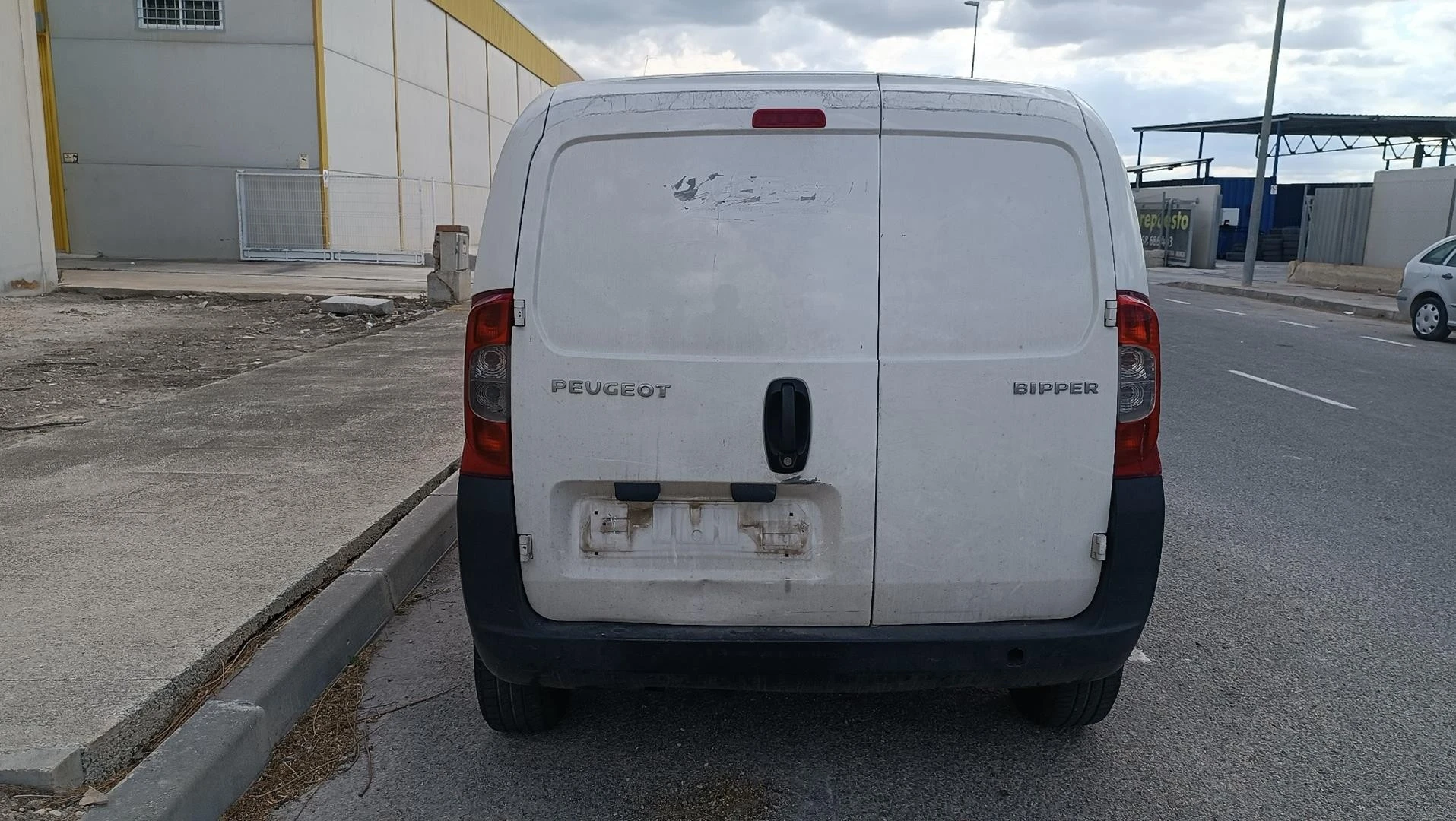 FECHADURA DE PORTA MALA PEUGEOT BIPPER