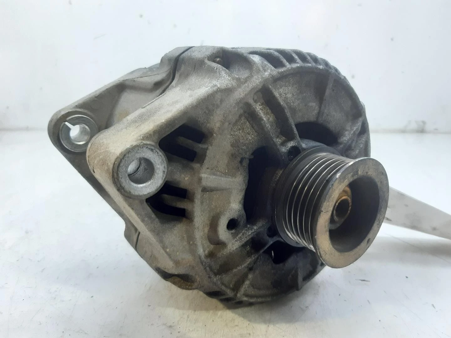 ALTERNADOR OPEL VECTRA B