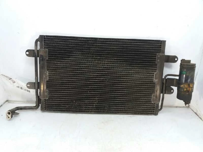 CONDENSADOR DE RADIADOR DE AR CONDICIONADO VW GOLF IV