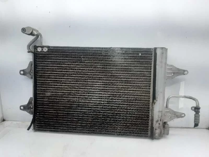 CONDENSADOR DE RADIADOR DE AR CONDICIONADO SKODA FABIA I