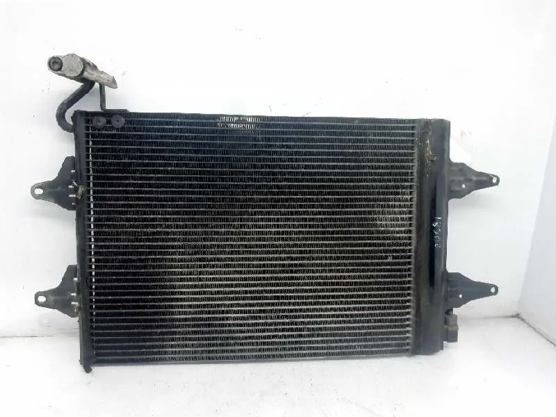 CONDENSADOR DE RADIADOR DE AR CONDICIONADO SEAT IBIZA III