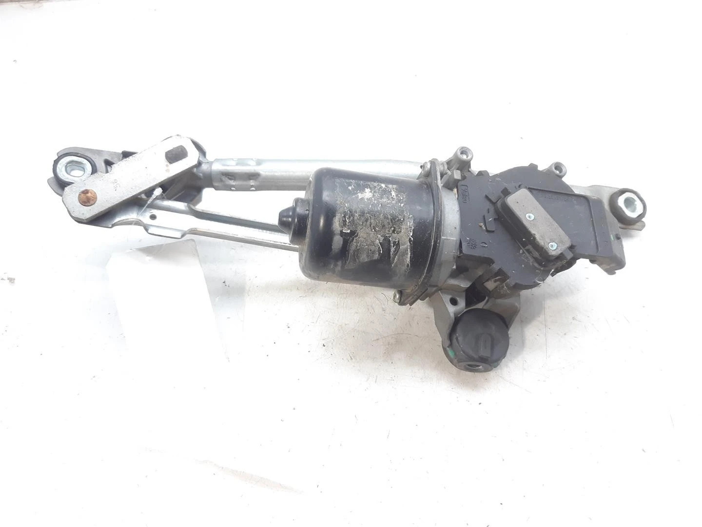 MOTOR LIMPA-VIDROS FRONTAL PEUGEOT 107