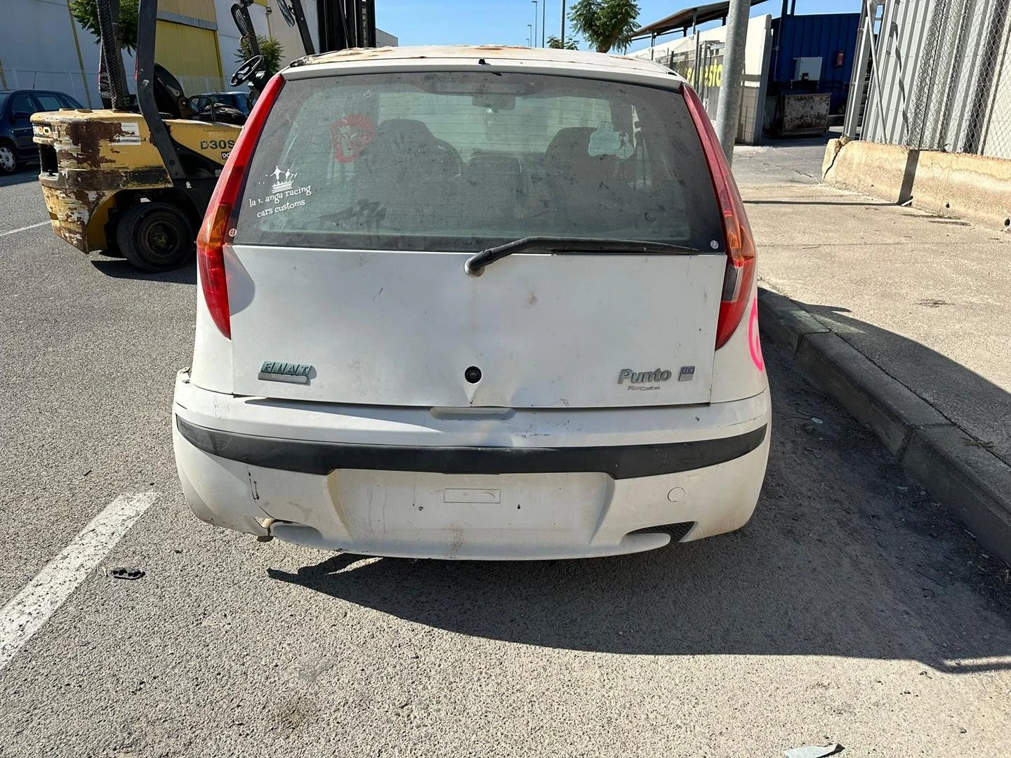 PARA-CHOQUES TRASEIRO FIAT PUNTO