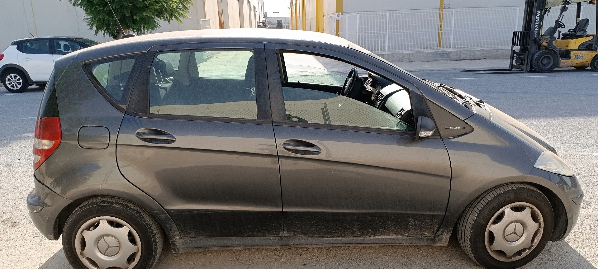 PORTA FRENTE DIREITA MERCEDES-BENZ CLASE A