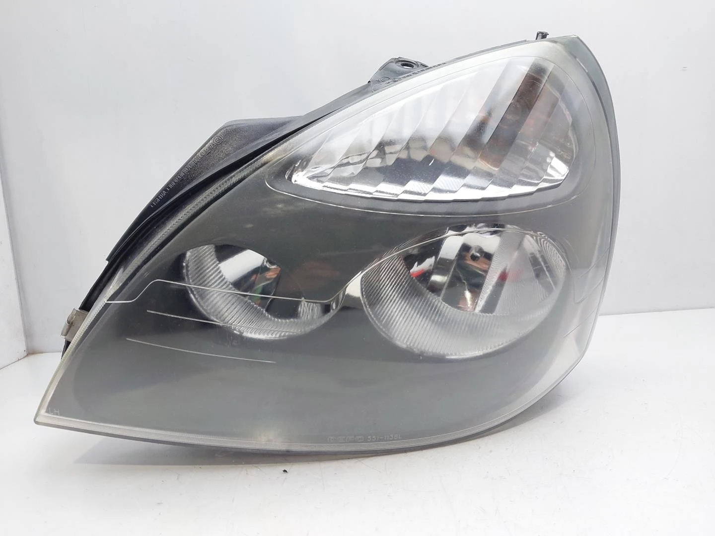 FAROL ESQUERDO RENAULT CLIO II