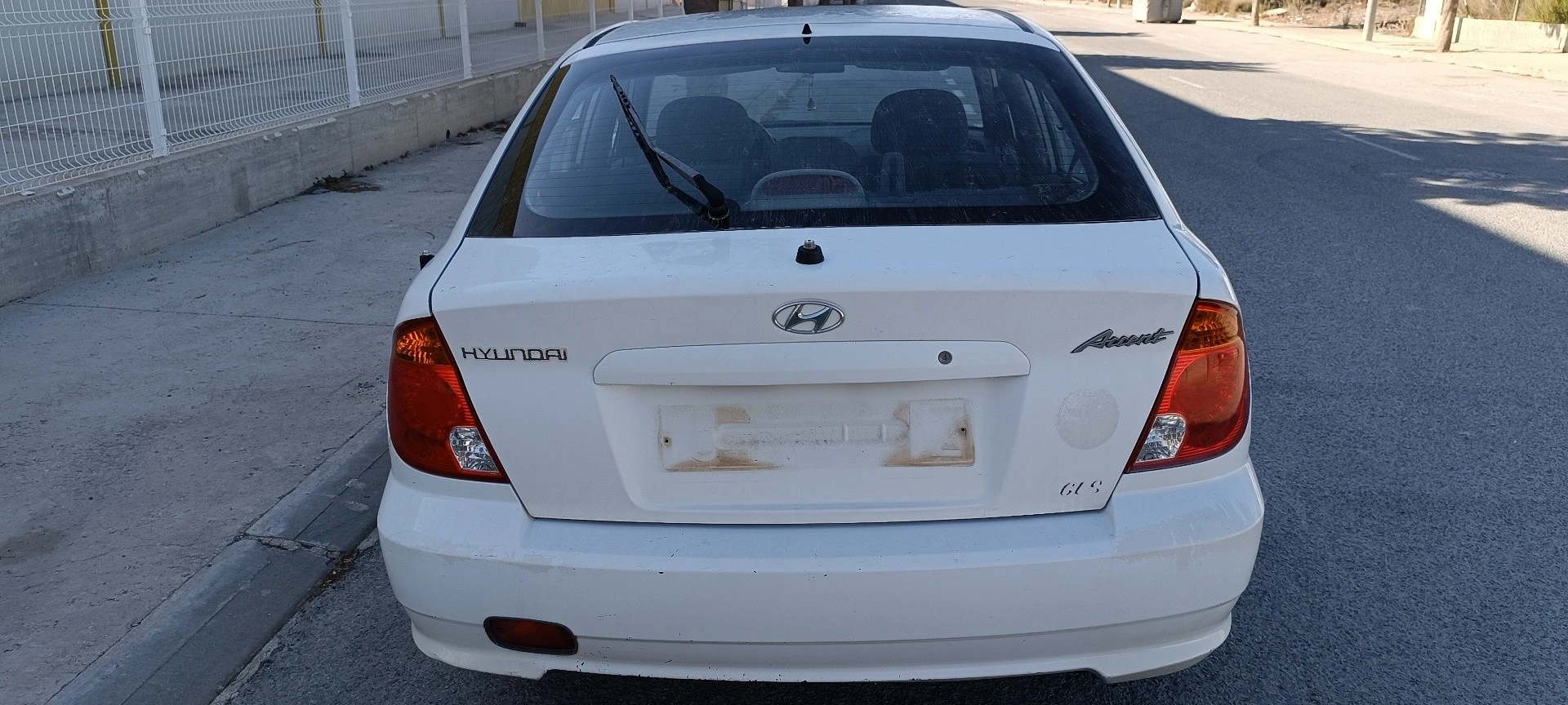 MALA TRASEIRA HYUNDAI ACCENT II