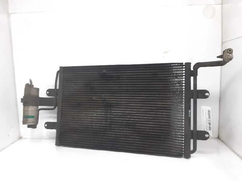 CONDENSADOR DE RADIADOR DE AR CONDICIONADO VW GOLF IV