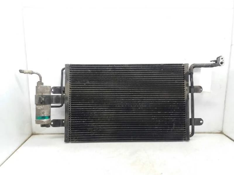 CONDENSADOR DE RADIADOR DE AR CONDICIONADO SEAT TOLEDO II