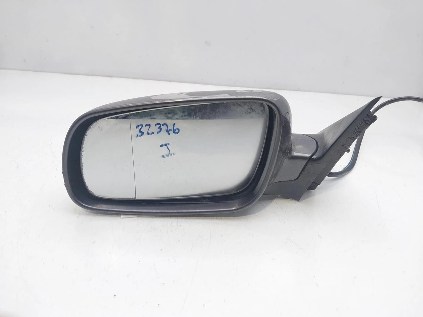 RETROVISOR ESQUERDO SKODA SUPERB I