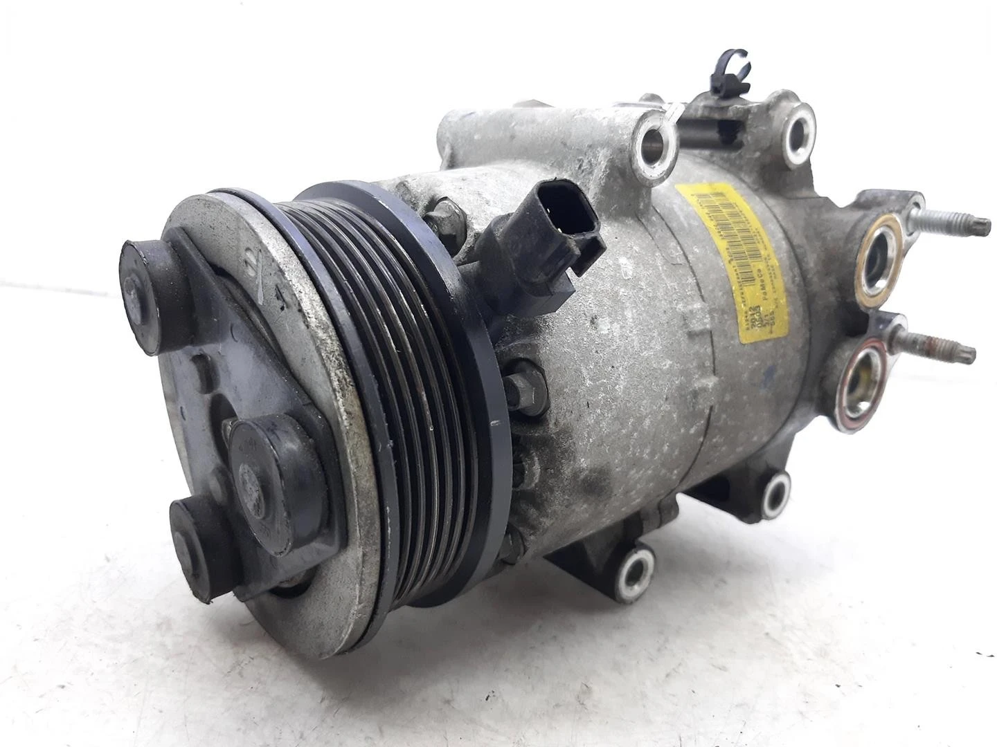 COMPRESSOR DE AR CONDICIONADO FORD FIESTA VI