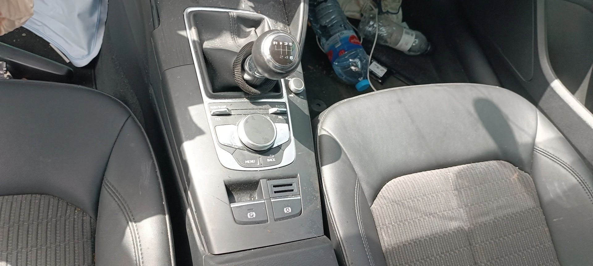 SISTEMA DE ÁUDIO RÁDIO CD AUDI A3 SPORTBACK