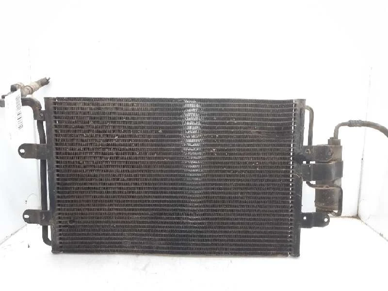 CONDENSADOR DE RADIADOR DE AR CONDICIONADO VW GOLF IV