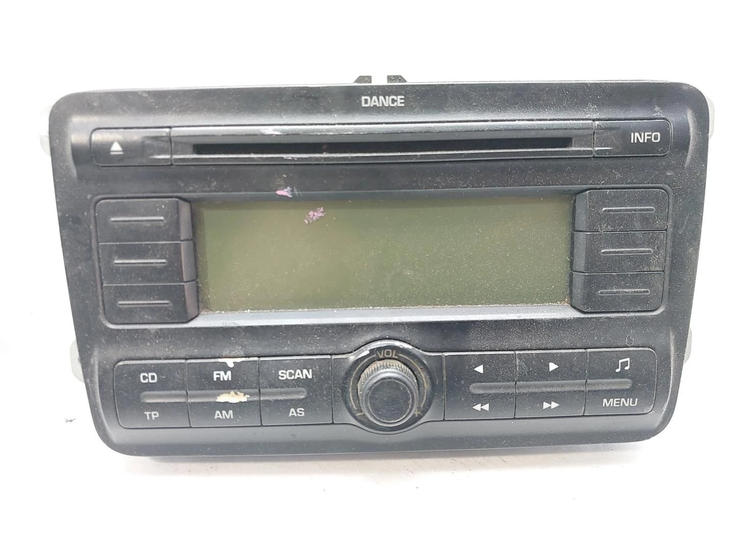 SISTEMA DE ÁUDIO RÁDIO CD SKODA FABIA II