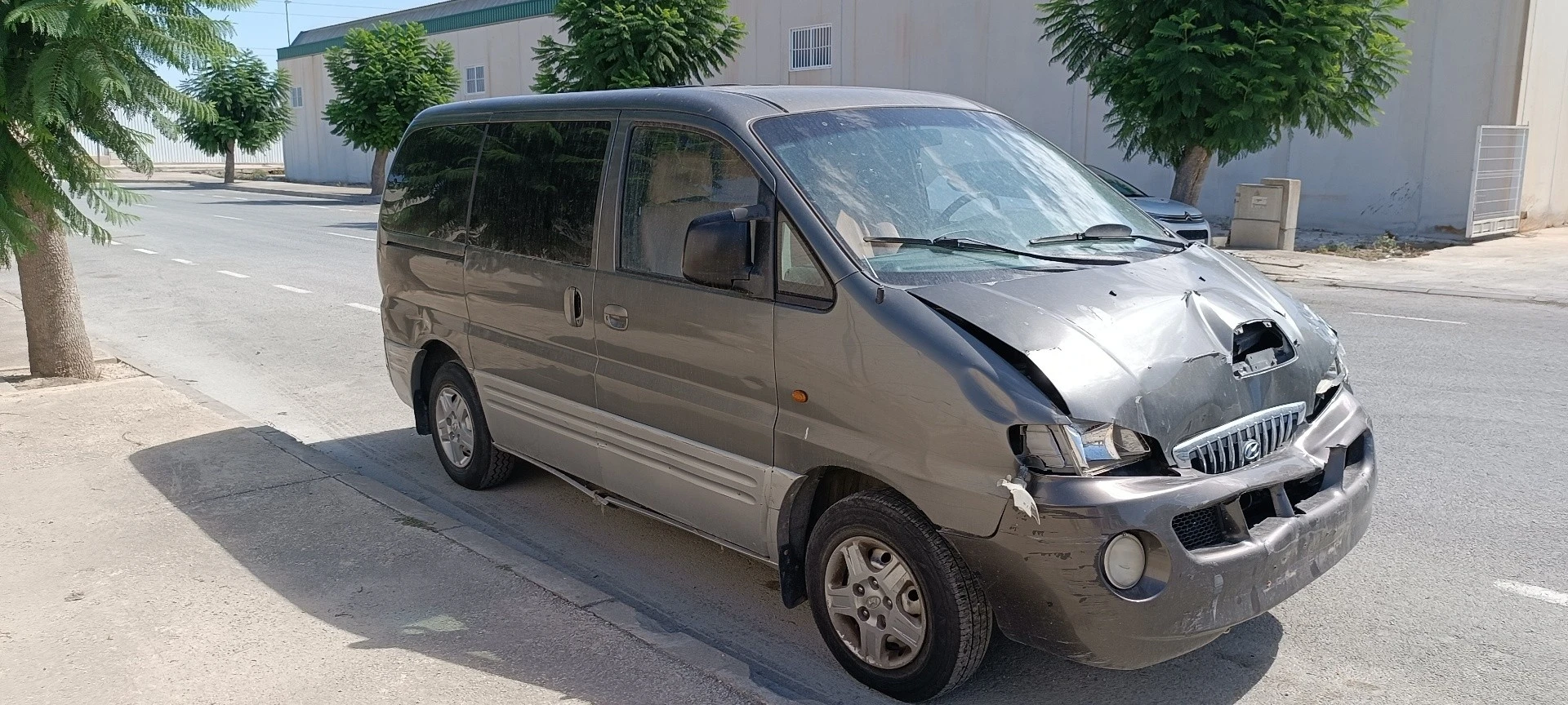 PASSO DE RODA DIANTEIRO DIREITO HYUNDAI H-1 STAREX LIMUSINA