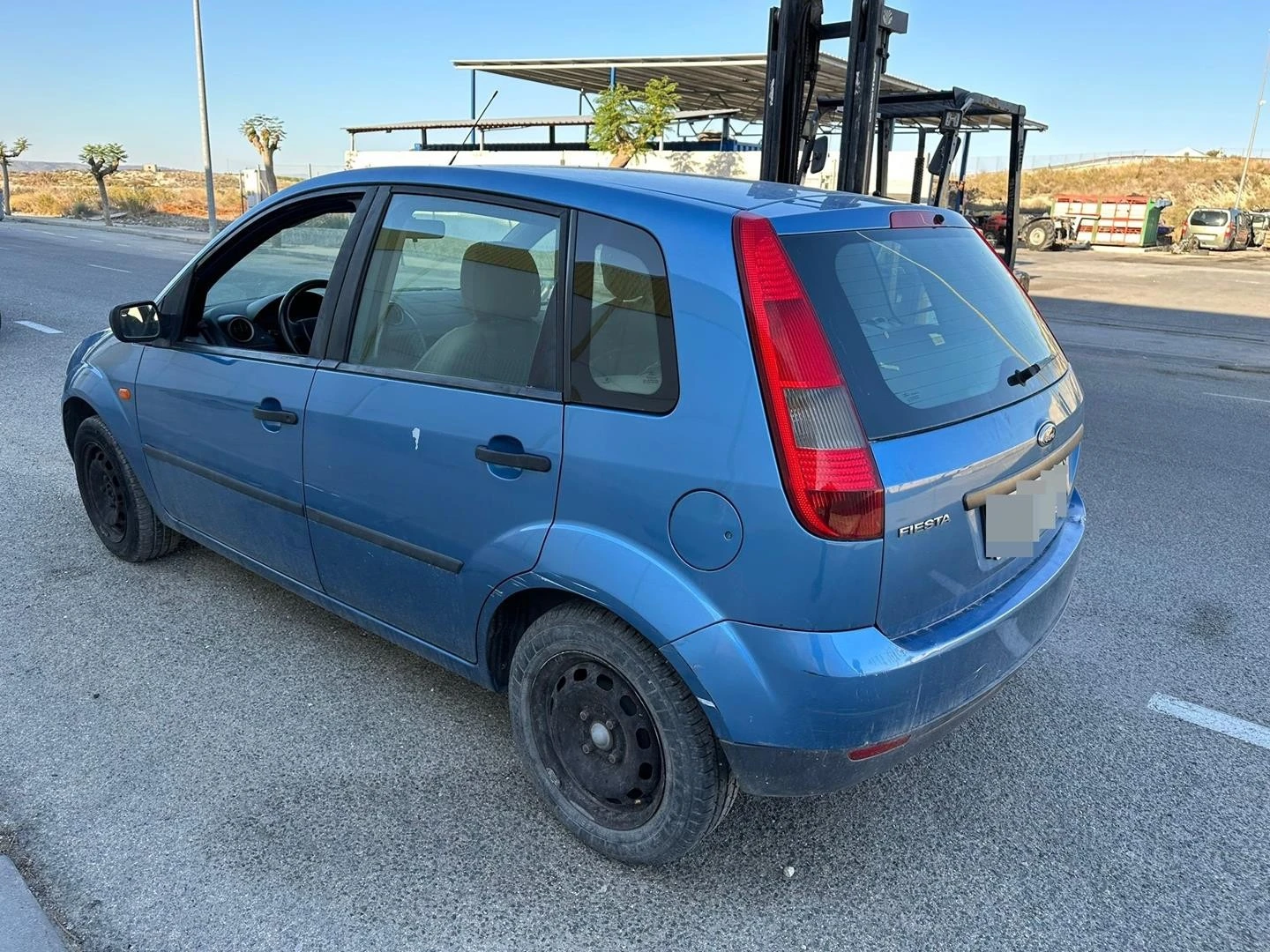 FECHADURA PORTA TRASEIRA ESQUERDA FORD FIESTA V