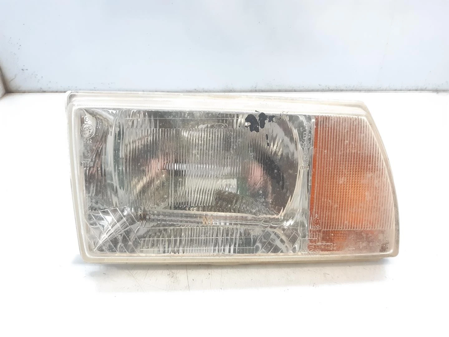 FAROL ESQUERDO CITROЁN C15