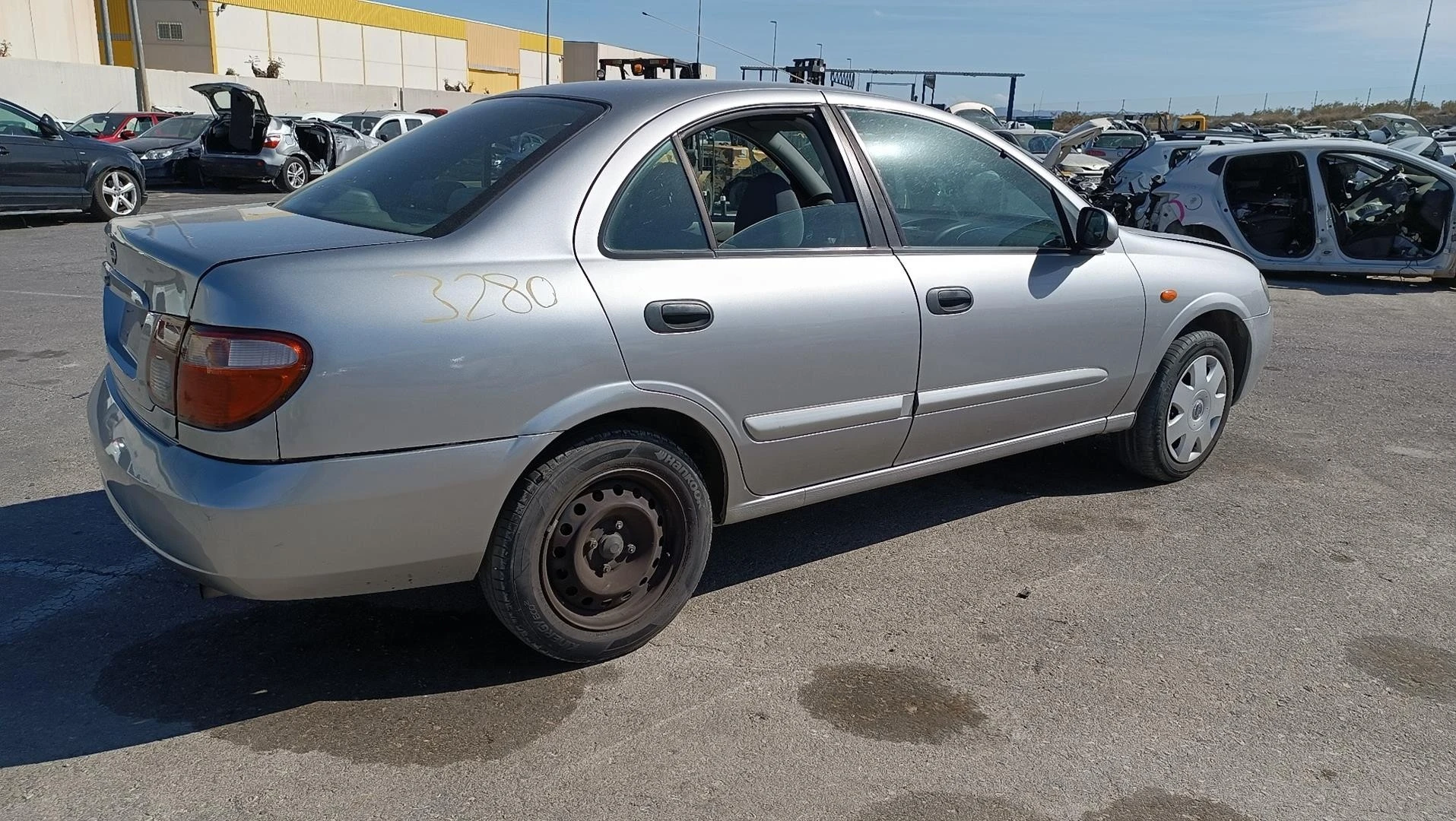 FECHADURA PORTA TRASEIRA DIREITA NISSAN ALMERA II HATCHBACK