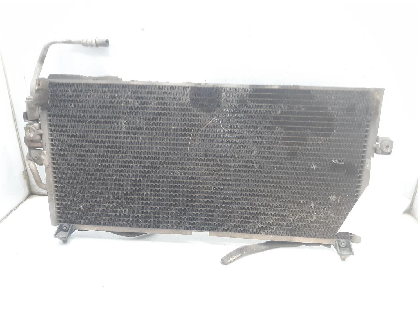 CONDENSADOR DE RADIADOR DE AR CONDICIONADO MITSUBISHI COLT V