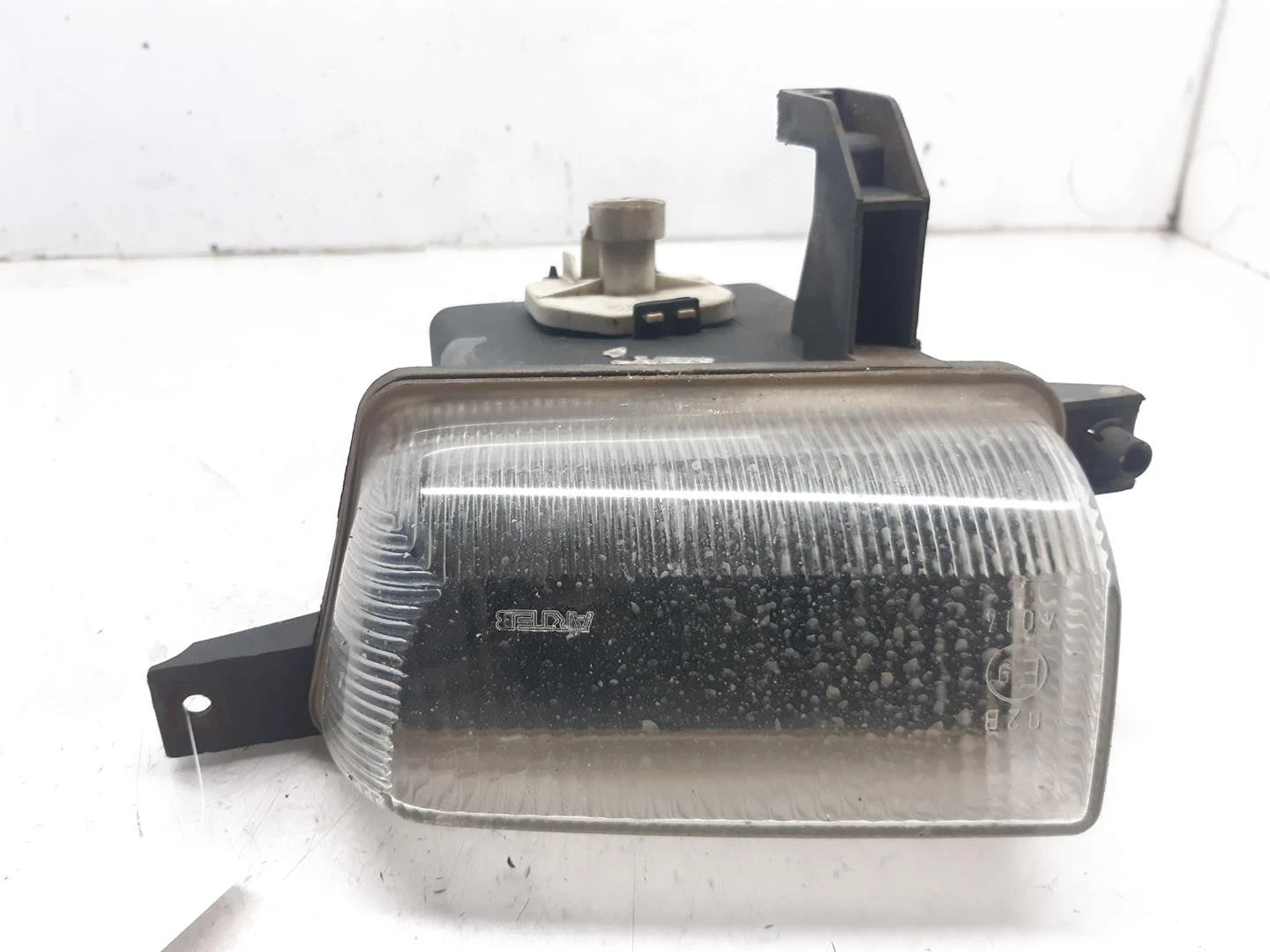 FAROL DE NEVOEIRO ESQUERDO OPEL ASTRA G FASTBACK