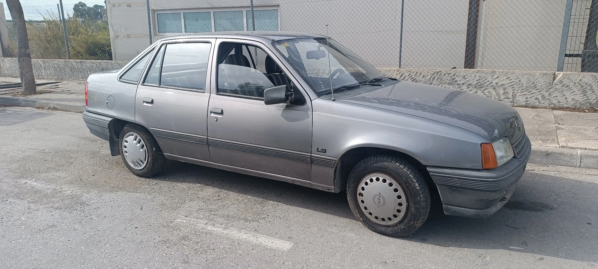 BÓIA DE COMBUSTÍVEL OPEL KADETT E