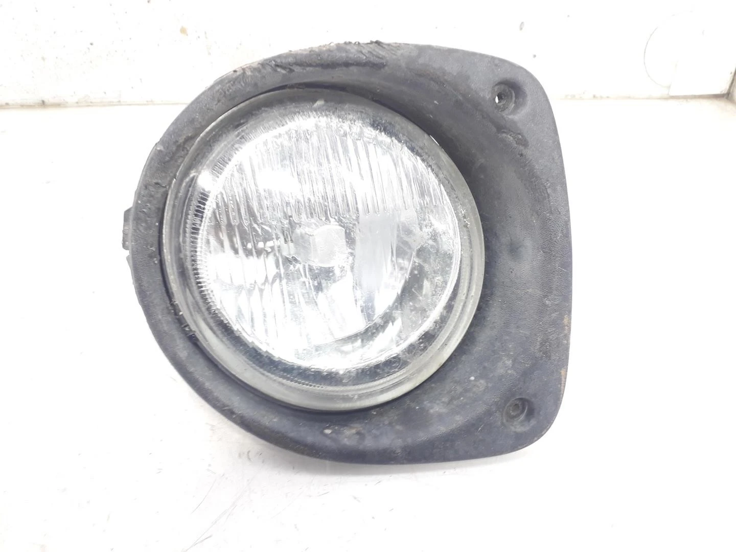 FAROL DE NEVOEIRO ESQUERDO RENAULT CLIO II