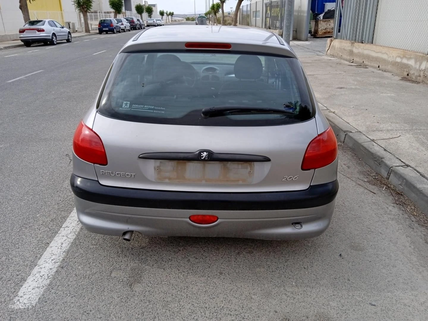 PARA-CHOQUES TRASEIRO PEUGEOT 206 FASTBACK