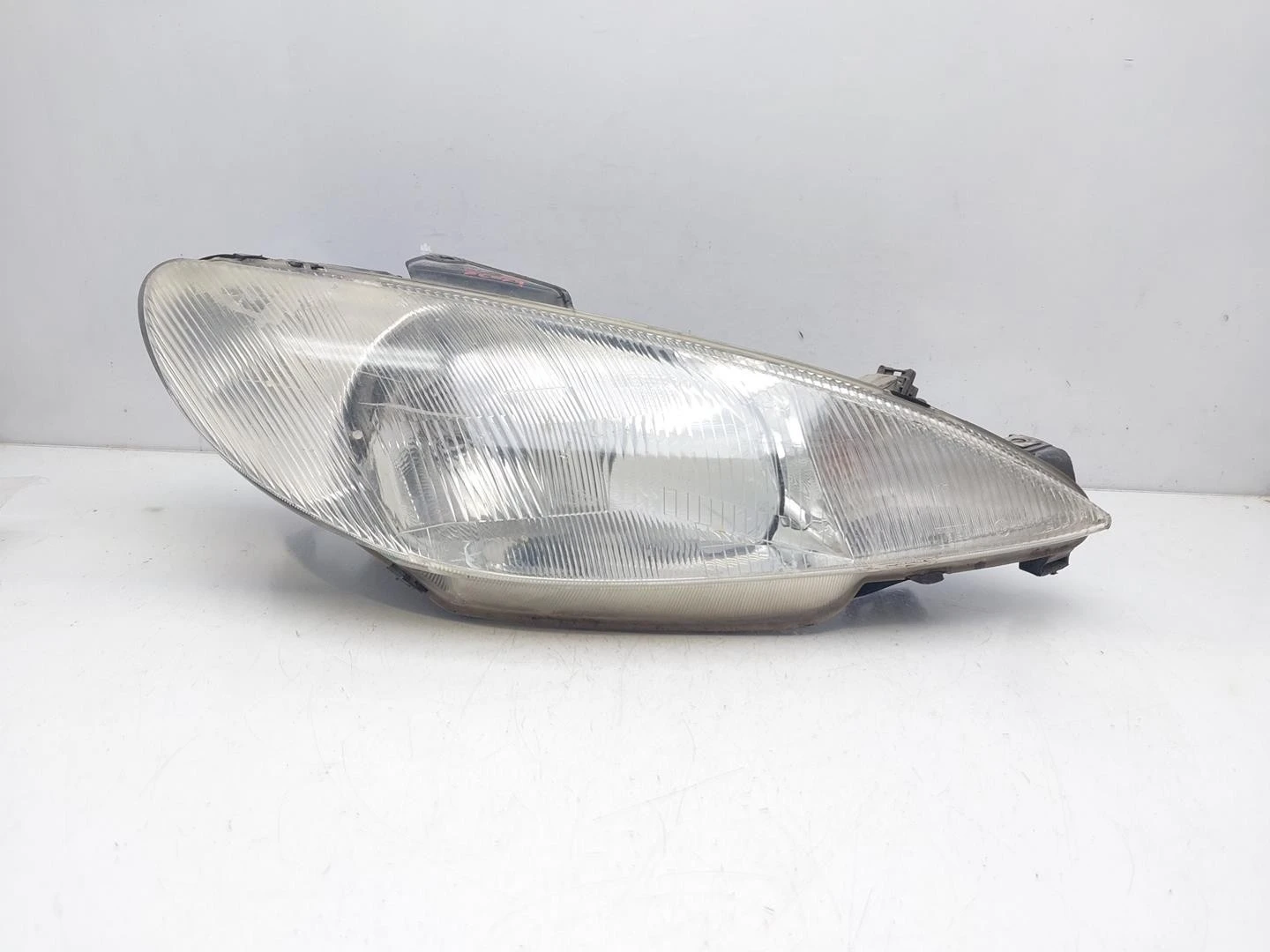 FAROL DIREITO PEUGEOT 206 FASTBACK