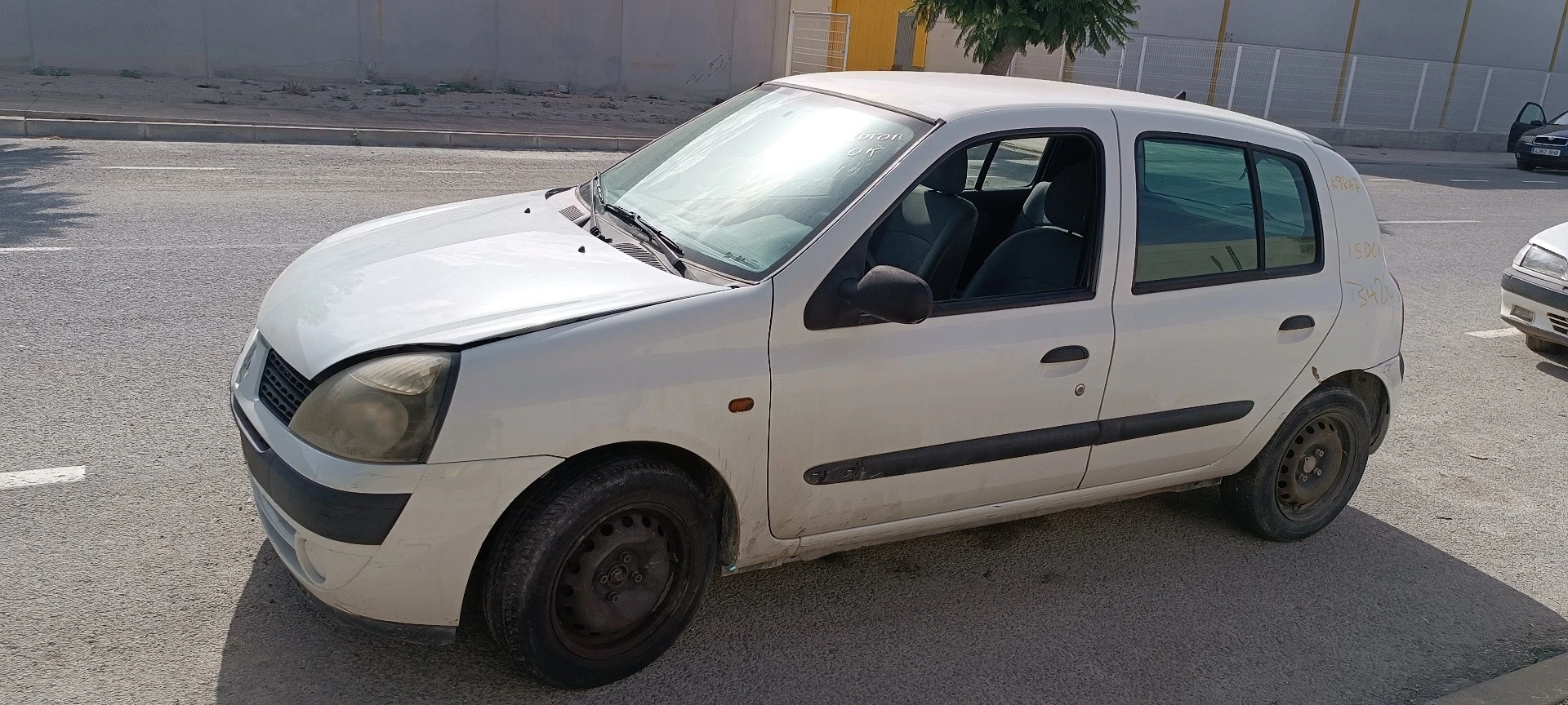 ELEVADOR FRENTE ESQUERDO RENAULT CLIO II