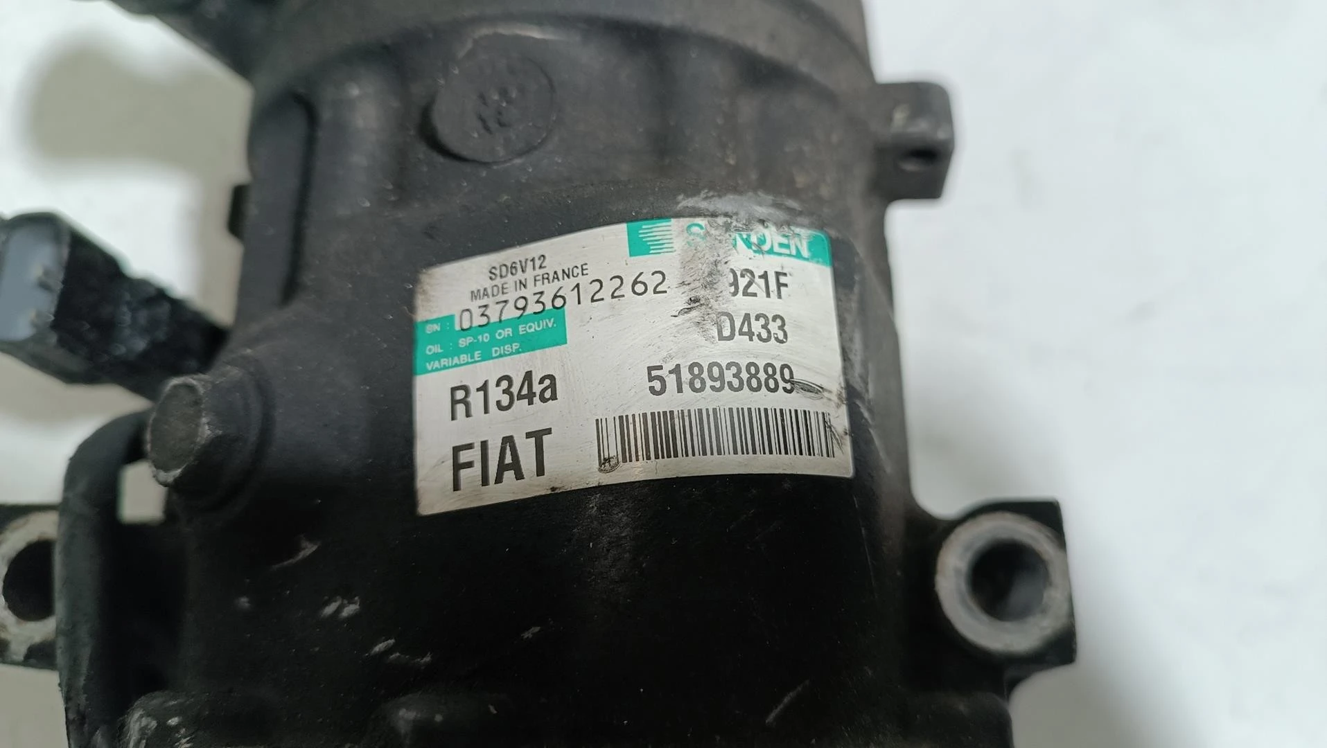 COMPRESSOR DE AR CONDICIONADO FIAT FIORINO FURGÓNRANCHERA FAMILIAR